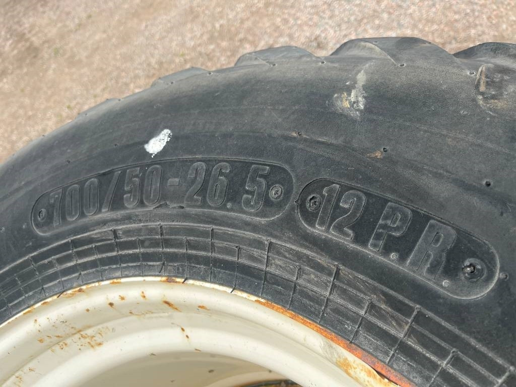 Trelleborg 700/50 26,5 Twin 404 - Tire for Agricultural machinery: picture 3 Trelleborg 700/50 26,5 Twin 404 - Tire for Agricultural machinery: picture 3