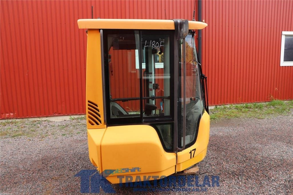 Volvo L 180 F - Cab for Construction machinery: picture 4 Volvo L 180 F - Cab for Construction machinery: picture 4