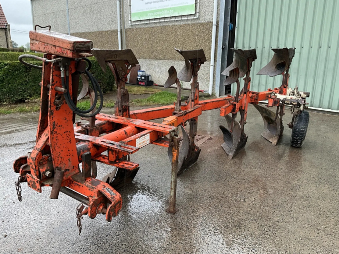 Plug obrotowy 4 skibowy Kverneland Kuhn J. BAEKE - Plow: picture 4 Plug obrotowy 4 skibowy Kverneland Kuhn J. BAEKE - Plow: picture 4