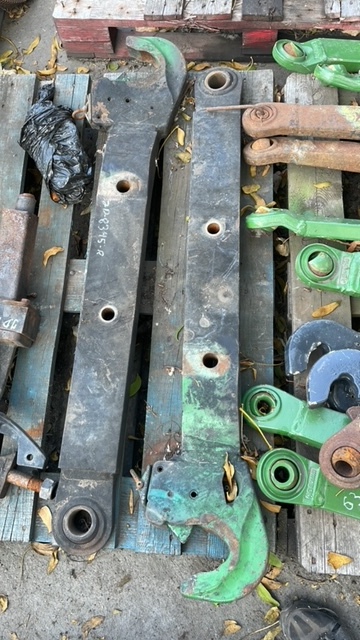 John deere 8530 , 8345r , 8360r Belki polowe ramiona podnośnika - Spare parts for Farm tractor: picture 4 John deere 8530 , 8345r , 8360r Belki polowe ramiona podnośnika - Spare parts for Farm tractor: picture 4