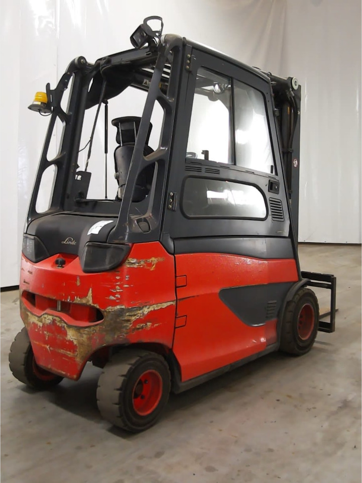 Linde E30HL-01/600 - Electric forklift: picture 2 Linde E30HL-01/600 - Electric forklift: picture 2