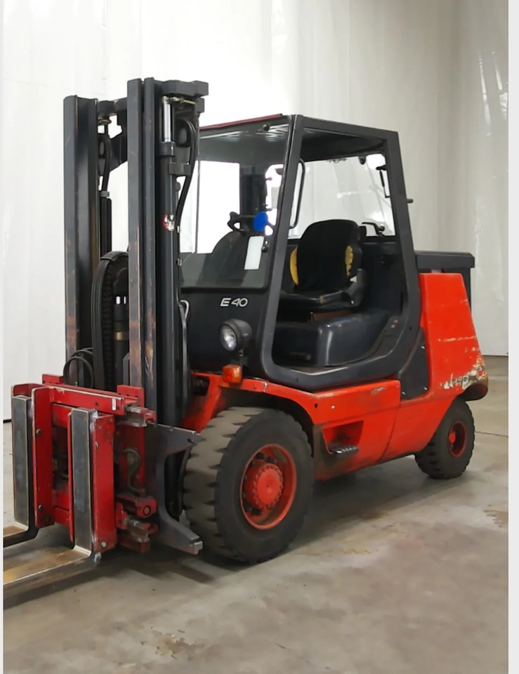 Linde E40P - Electric forklift: picture 1 Linde E40P - Electric forklift: picture 1
