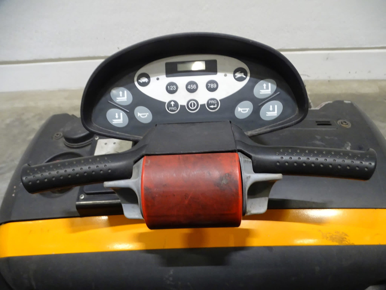 STILL EXU-S22 - Pallet truck: picture 3 STILL EXU-S22 - Pallet truck: picture 3