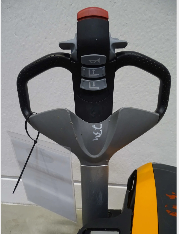 STILL EXU18 - Pallet truck: picture 4 STILL EXU18 - Pallet truck: picture 4
