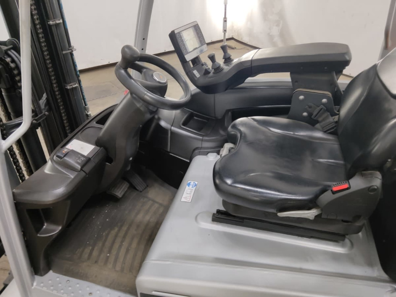 STILL RX20-20PL - Electric forklift: picture 4 STILL RX20-20PL - Electric forklift: picture 4