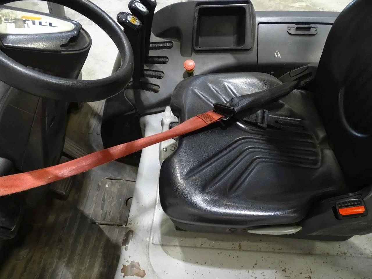 STILL RX60-25 - Electric forklift: picture 3 STILL RX60-25 - Electric forklift: picture 3