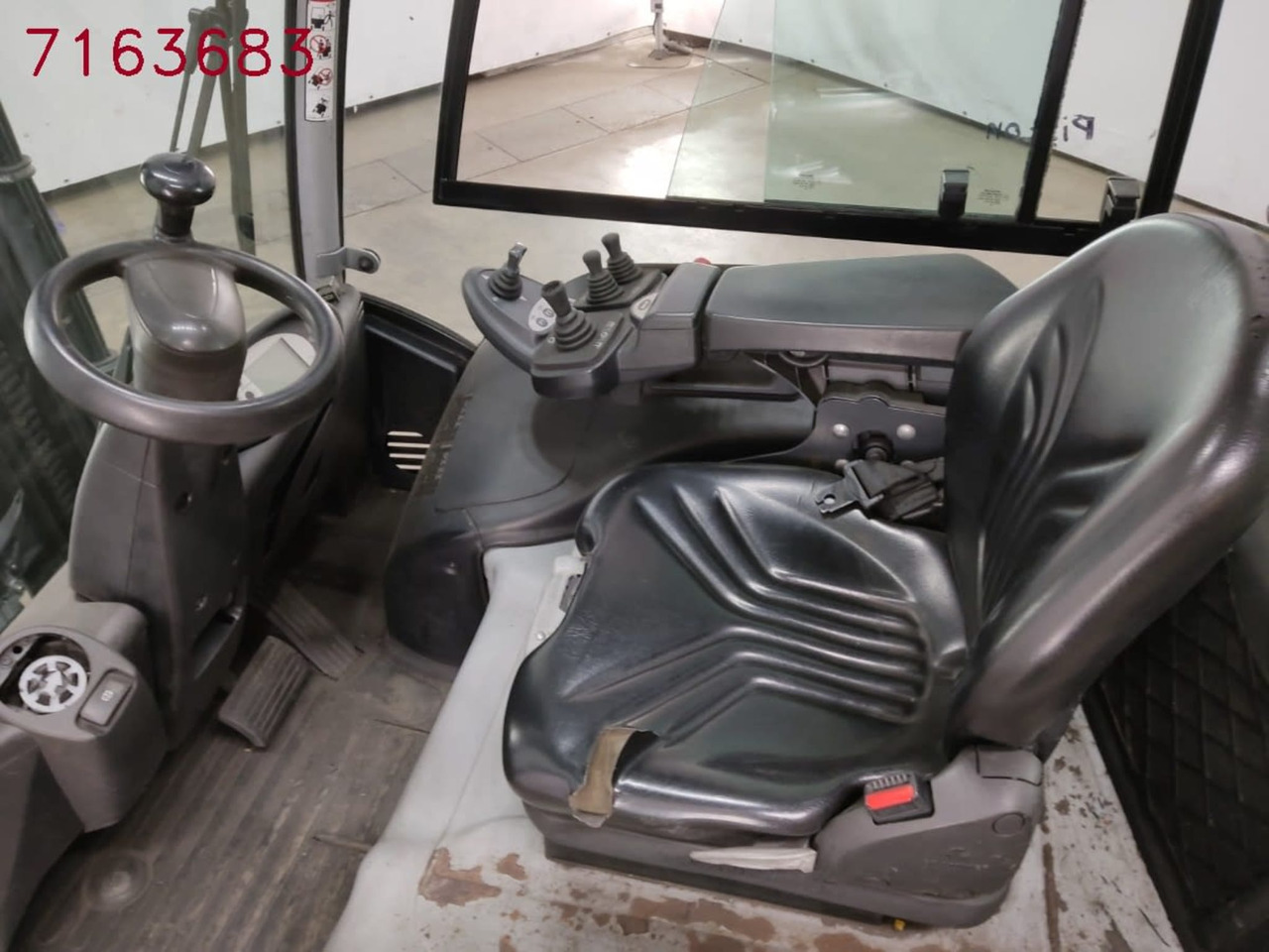 STILL RX60-25 - Electric forklift: picture 4 STILL RX60-25 - Electric forklift: picture 4