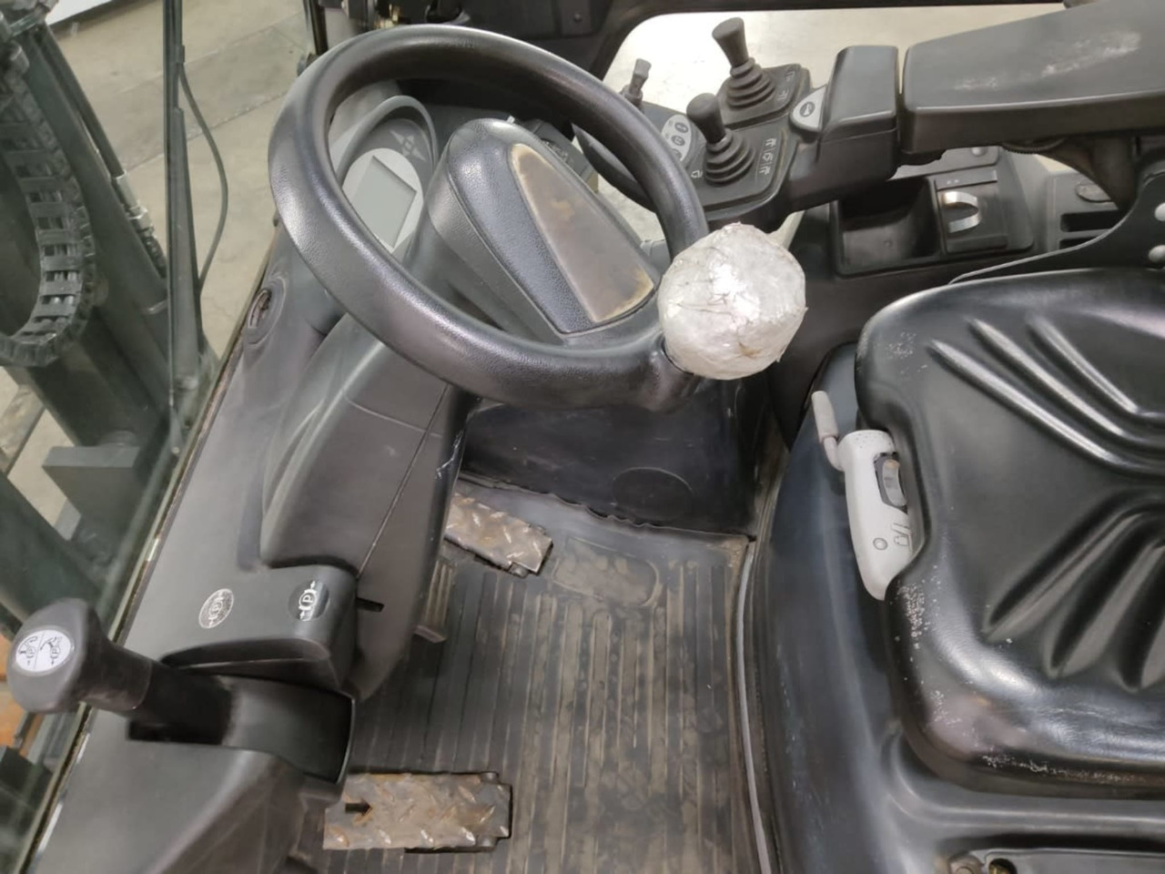 STILL RX70-25T - LPG forklift: picture 3 STILL RX70-25T - LPG forklift: picture 3