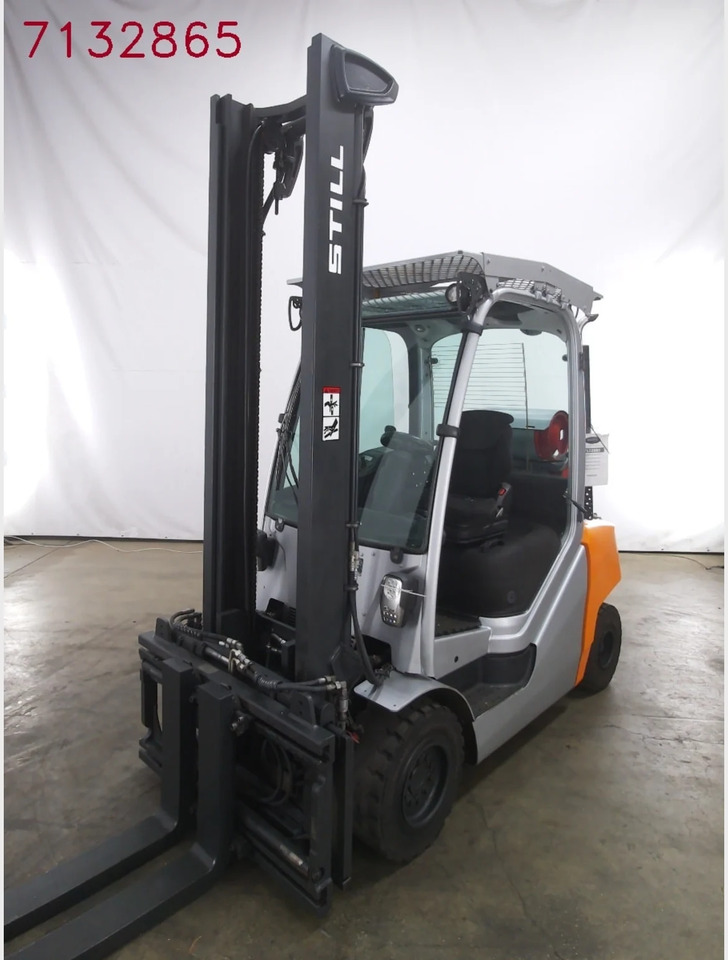 STILL RX70-35T - LPG forklift: picture 1 STILL RX70-35T - LPG forklift: picture 1