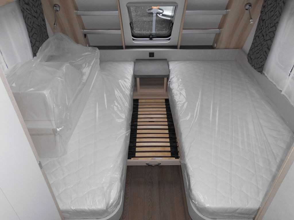 New Caravan Hobby De Luxe 515 UHL 2025 2000kg. AUTARK AMBIENTE Hobby De Luxe 515 UHL mit Extras, Lagerabverkauf!: picture 20 New Caravan Hobby De Luxe 515 UHL 2025 2000kg. AUTARK AMBIENTE Hobby De Luxe 515 UHL mit Extras, Lagerabverkauf!: picture 20