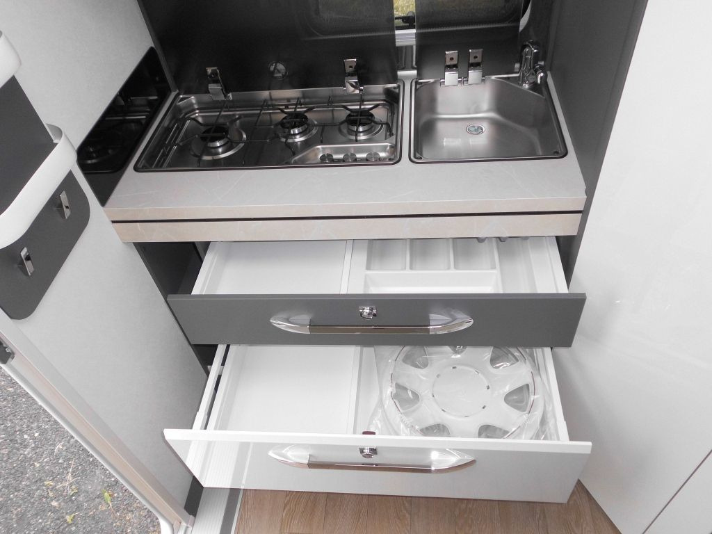 Caravan Hobby Excellent 460 SL %Lagerabverkauf% EXTRAS: picture 9 Caravan Hobby Excellent 460 SL %Lagerabverkauf% EXTRAS: picture 9