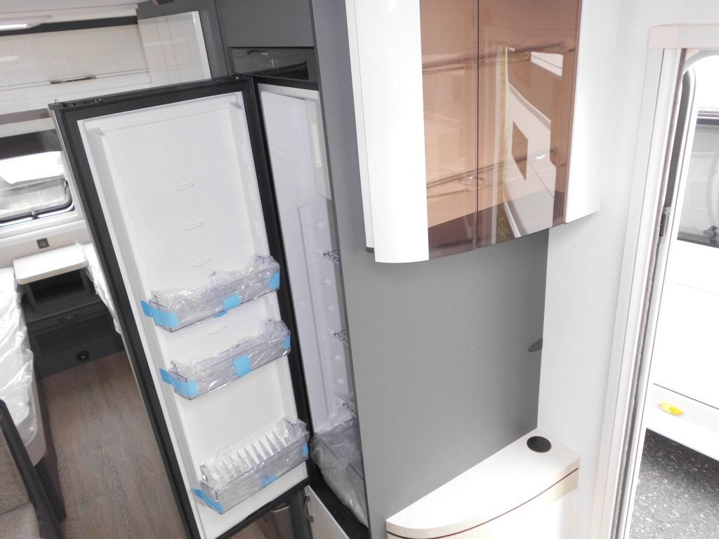 Caravan Hobby Excellent 460 SL %Lagerabverkauf% EXTRAS: picture 10 Caravan Hobby Excellent 460 SL %Lagerabverkauf% EXTRAS: picture 10