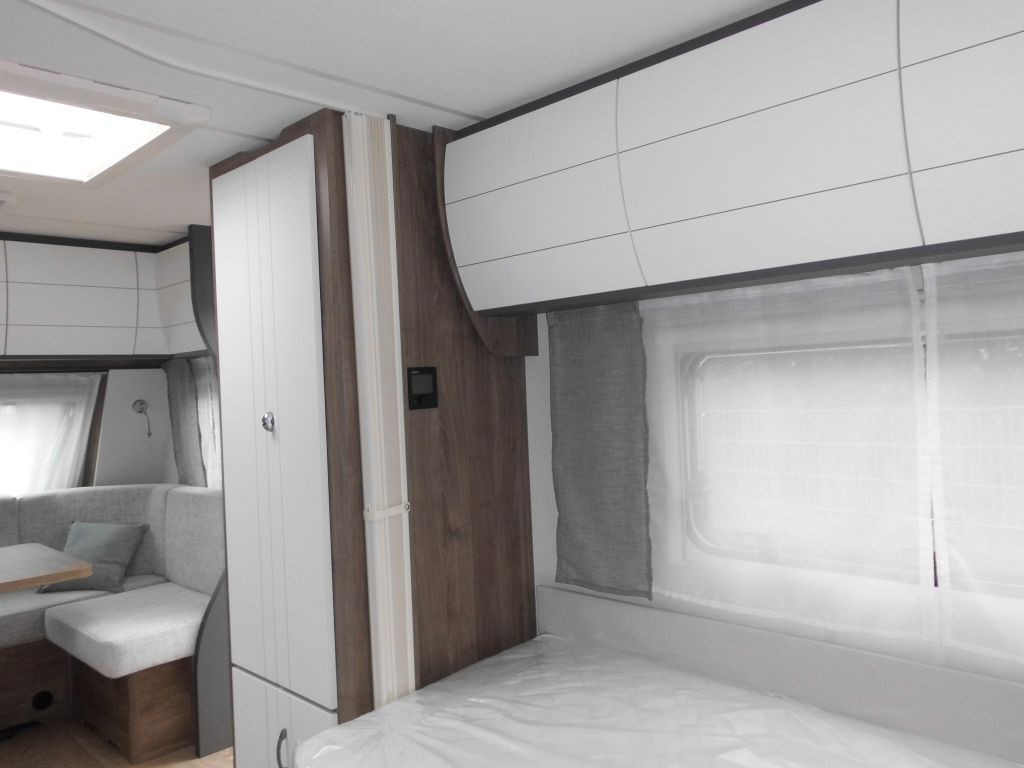 Caravan Hobby Excellent Edition 540 WLU 2026 2000kg.,: picture 13