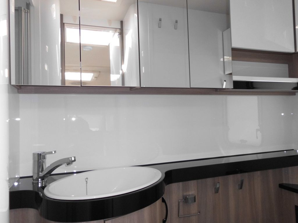 New Caravan Hobby Excellent Edition 540 WLU PICO AUTARK 2000kg.: picture 25 New Caravan Hobby Excellent Edition 540 WLU PICO AUTARK 2000kg.: picture 25