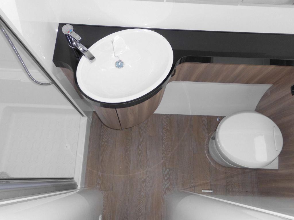 New Caravan Hobby Excellent Edition 540 WLU PICO AUTARK 2000kg.: picture 28 New Caravan Hobby Excellent Edition 540 WLU PICO AUTARK 2000kg.: picture 28