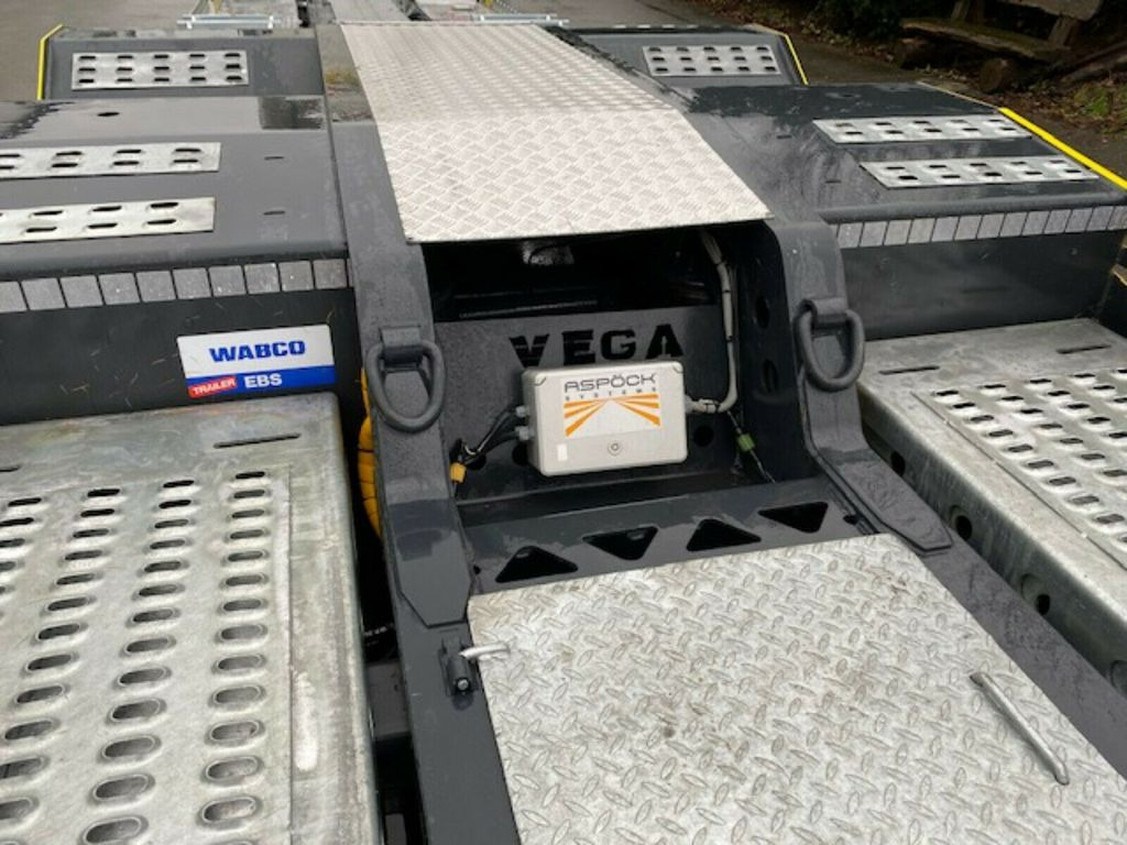 Vega Truck Carrier Zink+Lenk+LED - Autotransporter semi-trailer: picture 5 Vega Truck Carrier Zink+Lenk+LED - Autotransporter semi-trailer: picture 5