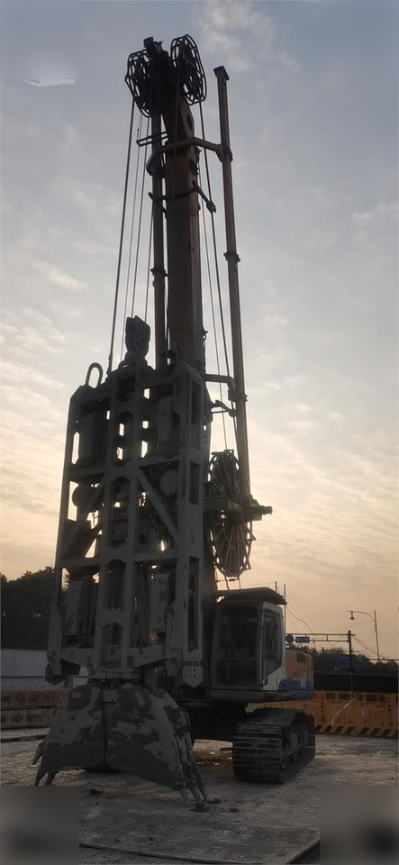 2008 BAUER GB34 - Pile driver: picture 4 2008 BAUER GB34 - Pile driver: picture 4