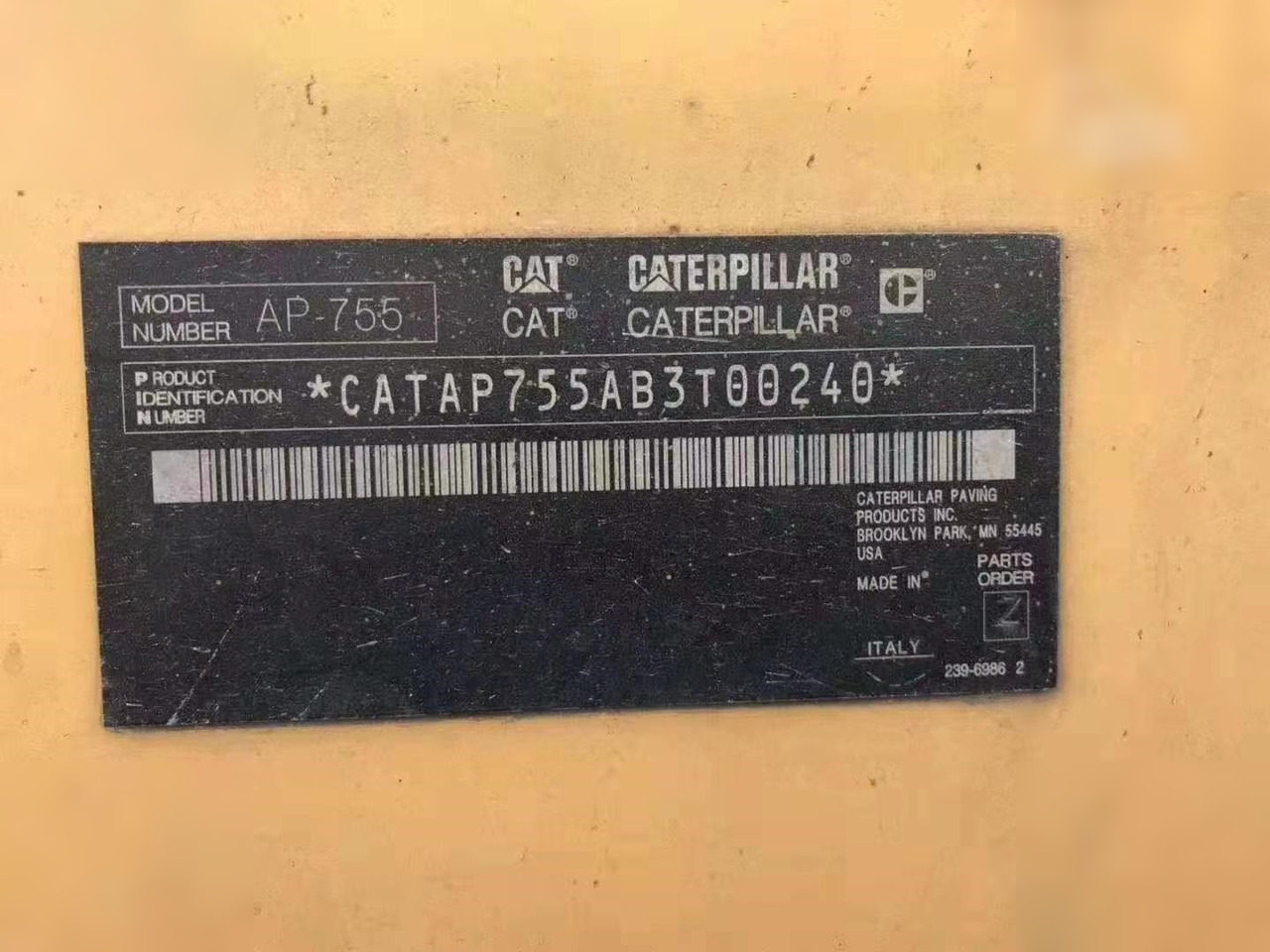 2010 CATERPILLAR AP-755 - Asphalt paver: picture 2 2010 CATERPILLAR AP-755 - Asphalt paver: picture 2
