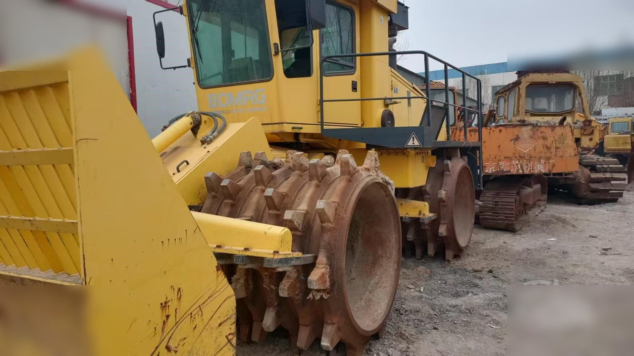 2012 BOMAG BC672RB-2 - Compactor: picture 2 2012 BOMAG BC672RB-2 - Compactor: picture 2