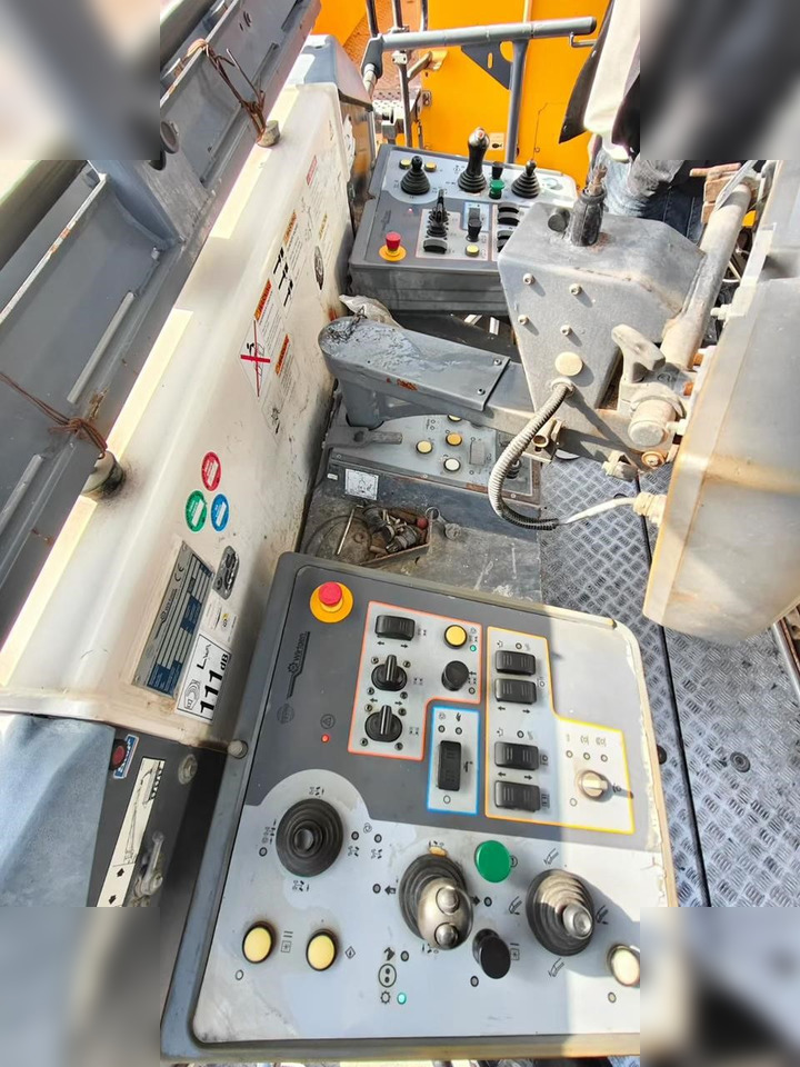 2012 WIRTGEN W210 - Cold planer: picture 4 2012 WIRTGEN W210 - Cold planer: picture 4