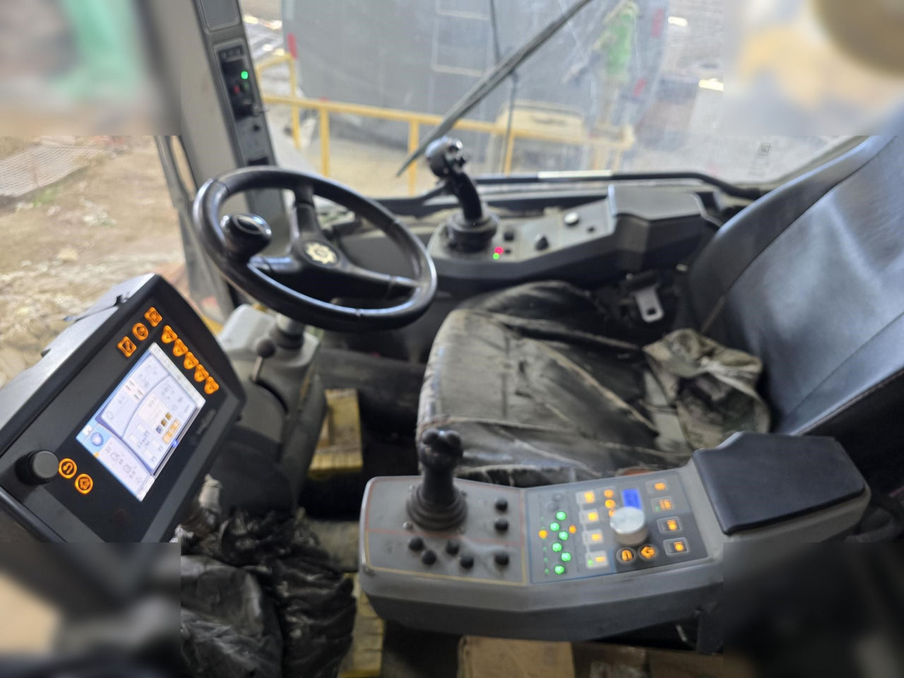 2016 WIRTGEN WR200 - Soil stabilizer: picture 2 2016 WIRTGEN WR200 - Soil stabilizer: picture 2