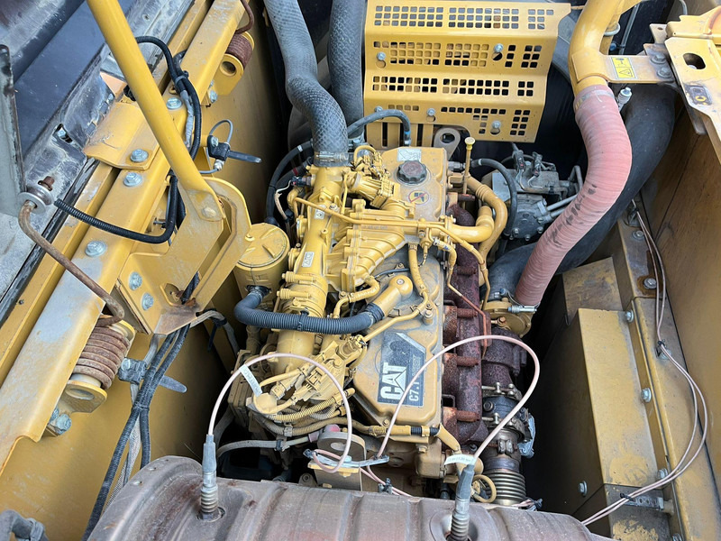 Crawler excavator Caterpillar 326 FL 3D / ROTOTILT / AC / CENTRAL LUBRICATION / AUXILIARY HEATER: picture 19 Crawler excavator Caterpillar 326 FL 3D / ROTOTILT / AC / CENTRAL LUBRICATION / AUXILIARY HEATER: picture 19