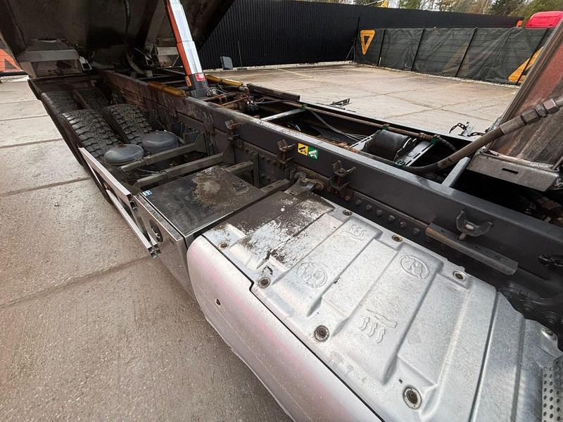 DAF CF 440 6x2 BOX L=5620 mm on lease DAF CF 440 6x2 BOX L=5620 mm: picture 15