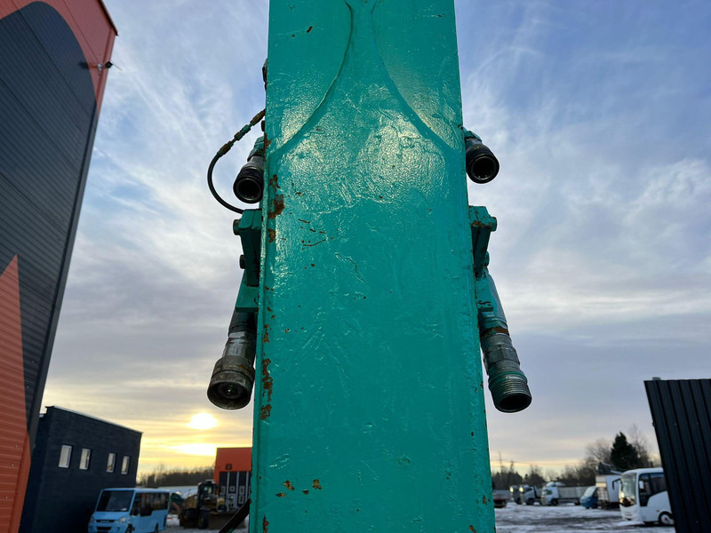 Crawler excavator Kobelco SK 140 SRLC-5 AC / CENTRAL LUBRICATION: picture 13