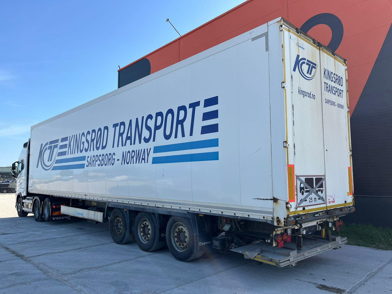 Krone SD SKAP BOX L=13675 mm - Closed box semi-trailer: picture 3 Krone SD SKAP BOX L=13675 mm - Closed box semi-trailer: picture 3