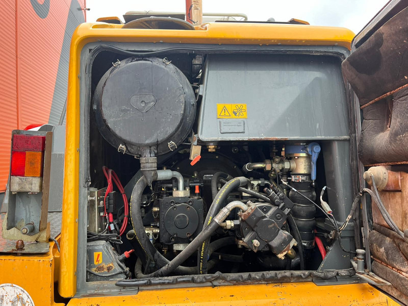 Liebherr L 554 4x4 AC / CENTRL LUBRICATION on lease Liebherr L 554 4x4 AC / CENTRL LUBRICATION: picture 16