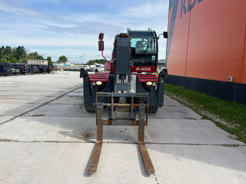 MAGNI RTH 5.23 FORKS / BUCKET / BASKET / WINCH / BOOM - Telescopic handler: picture 3 MAGNI RTH 5.23 FORKS / BUCKET / BASKET / WINCH / BOOM - Telescopic handler: picture 3