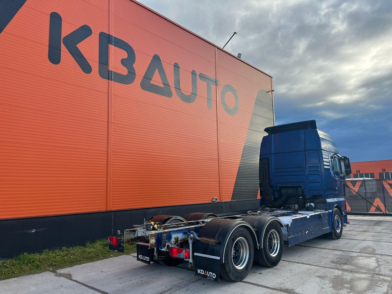 MAN TGX 33.560 6x4 CHASSIS L=6907 mm - Cab chassis truck: picture 5 MAN TGX 33.560 6x4 CHASSIS L=6907 mm - Cab chassis truck: picture 5