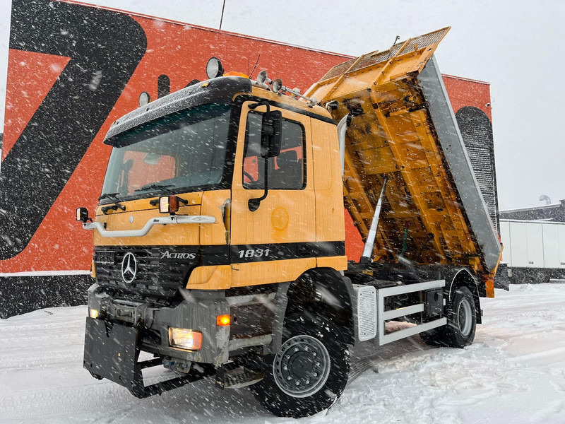 Mercedes-Benz Actros 1831 4x4 V6 / FULL STEEL / BOX L=4342 mm - Tipper: picture 2 Mercedes-Benz Actros 1831 4x4 V6 / FULL STEEL / BOX L=4342 mm - Tipper: picture 2