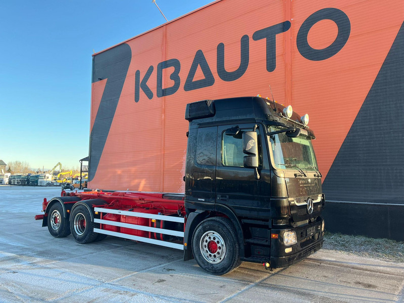 Mercedes-Benz Actros 2544 L 6x2 AJK 20 ton / L=5885mm - Hook lift truck: picture 4 Mercedes-Benz Actros 2544 L 6x2 AJK 20 ton / L=5885mm - Hook lift truck: picture 4