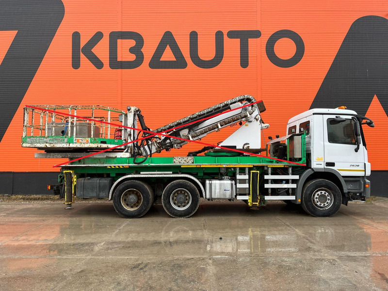 Mercedes-Benz Actros 2636 6x4 FOR SALE AS CHASSIS / ONLY 28159 km / V6 ENGINE / FULL STEEL - Cab chassis truck: picture 4 Mercedes-Benz Actros 2636 6x4 FOR SALE AS CHASSIS / ONLY 28159 km / V6 ENGINE / FULL STEEL - Cab chassis truck: picture 4