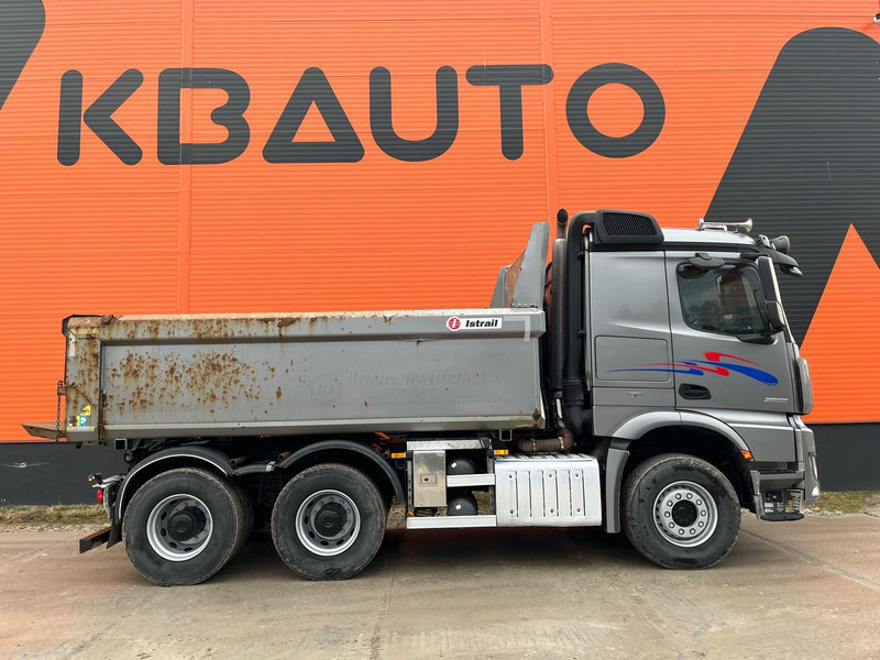 Mercedes-Benz Arocs 2658 6x4 COMBI / RETARDER / FULL STEEL / BOX L=4435 mm - Tipper: picture 5 Mercedes-Benz Arocs 2658 6x4 COMBI / RETARDER / FULL STEEL / BOX L=4435 mm - Tipper: picture 5