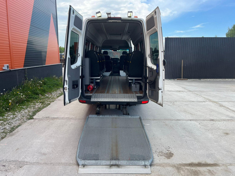 Minibus, Passenger van Mercedes-Benz Sprinter 516 CDI 17 SEATS / DRIVER AC: picture 20