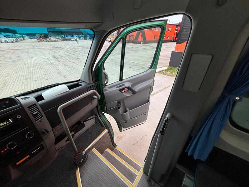 Mercedes-Benz Sprinter 516 CDI AC / 22 + 1 SEATS on lease Mercedes-Benz Sprinter 516 CDI AC / 22 + 1 SEATS: picture 19 Mercedes-Benz Sprinter 516 CDI AC / 22 + 1 SEATS on lease Mercedes-Benz Sprinter 516 CDI AC / 22 + 1 SEATS: picture 19