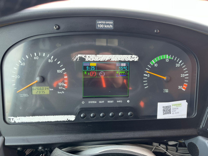 Suburban bus Setra S 416 UL 4x2 51 SEATS / AC / AUXILIARY HEATER / WHEELCHAIR LIFT: picture 11 Suburban bus Setra S 416 UL 4x2 51 SEATS / AC / AUXILIARY HEATER / WHEELCHAIR LIFT: picture 11