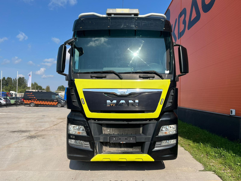 MAN TGX 28.480 6x2 XXL CAB / INTARDER / DOUBLE BOGIE - Tractor unit: picture 3 MAN TGX 28.480 6x2 XXL CAB / INTARDER / DOUBLE BOGIE - Tractor unit: picture 3