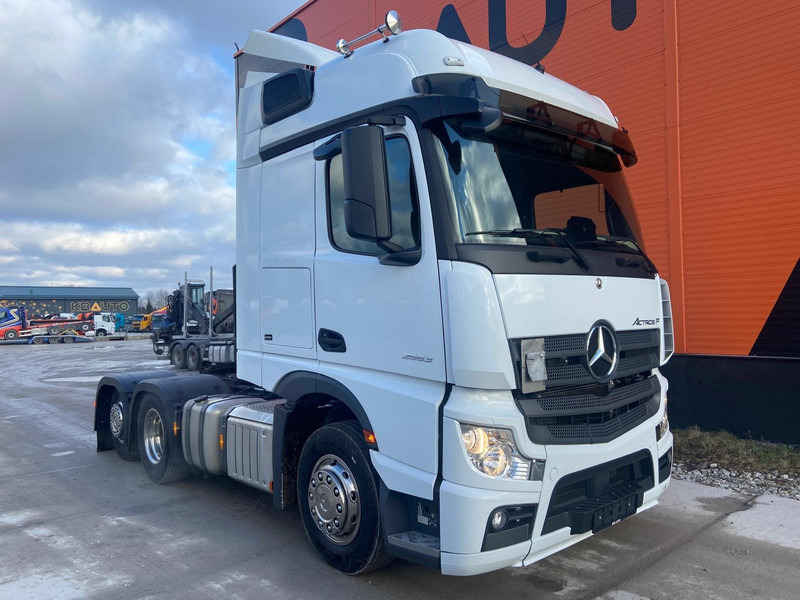 Mercedes-Benz Actros F 2553 6x2 BIG SPACE - Tractor unit: picture 4 Mercedes-Benz Actros F 2553 6x2 BIG SPACE - Tractor unit: picture 4