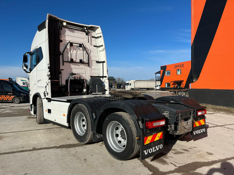 Tractor unit Volvo FH 500 6x2 GLOBE XL / RETARDER / DOUBLE BOGIE: picture 8