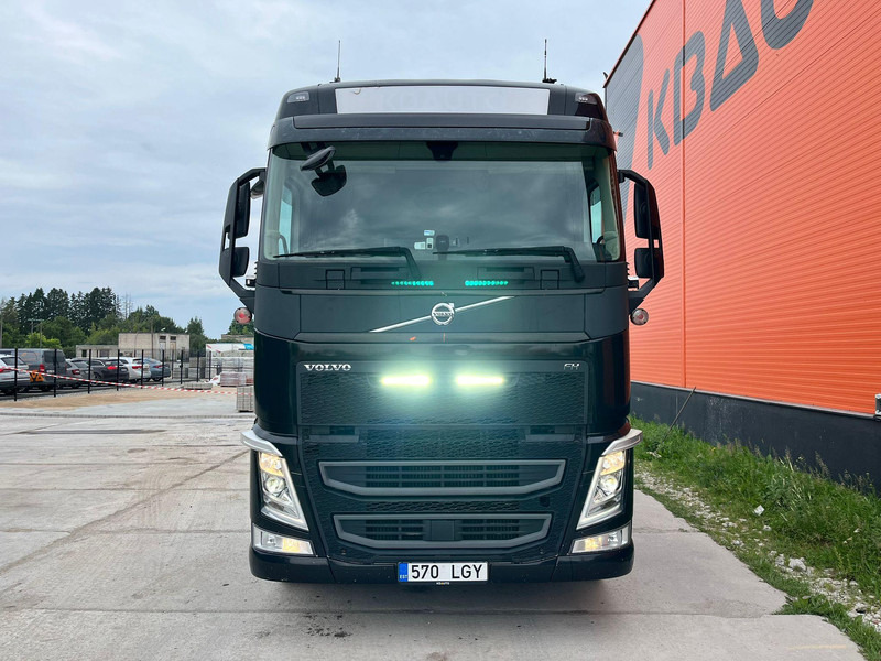 Volvo FH 500 6x4 TANDEM AXLE LIFT - Tractor unit: picture 3 Volvo FH 500 6x4 TANDEM AXLE LIFT - Tractor unit: picture 3