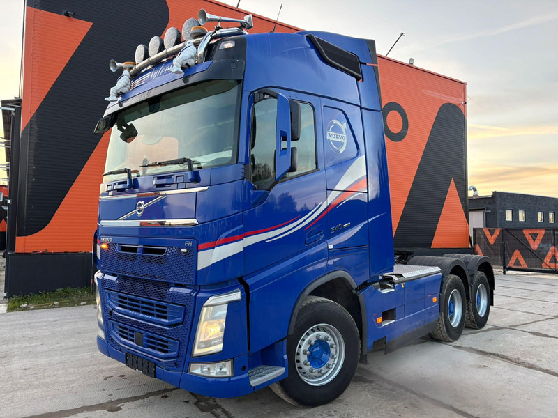 Volvo FH 540 6x4 GCW 80 ton / RETARDER / HYDRAULICS / TANDEM AXLE LIFT / BIG AXLES - Tractor unit: picture 2 Volvo FH 540 6x4 GCW 80 ton / RETARDER / HYDRAULICS / TANDEM AXLE LIFT / BIG AXLES - Tractor unit: picture 2