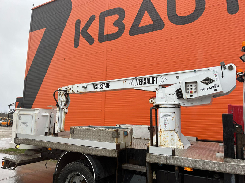 Truck, Crane truck Mercedes-Benz Atego 918 4x4 VERSALIFT VST-237-NF / 13,5 m: picture 12 Truck, Crane truck Mercedes-Benz Atego 918 4x4 VERSALIFT VST-237-NF / 13,5 m: picture 12