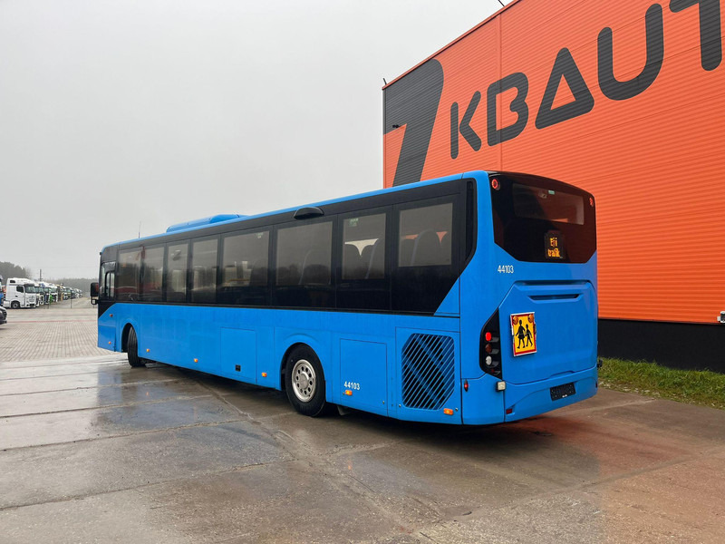 Volvo B7RLE 8900 4x2 48 SEATS + 28 STANDING / AC / AUXILIARY HEATER / WHEELCHAIR RAMP - Suburban bus: picture 5 Volvo B7RLE 8900 4x2 48 SEATS + 28 STANDING / AC / AUXILIARY HEATER / WHEELCHAIR RAMP - Suburban bus: picture 5