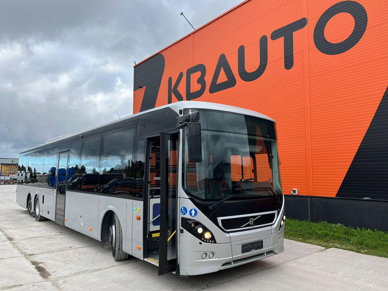 Volvo B8R 8900 LE 6x2*4 44 SEATS + 53 STANDING / AC / AUXILIARY HEATER - Suburban bus: picture 1 Volvo B8R 8900 LE 6x2*4 44 SEATS + 53 STANDING / AC / AUXILIARY HEATER - Suburban bus: picture 1