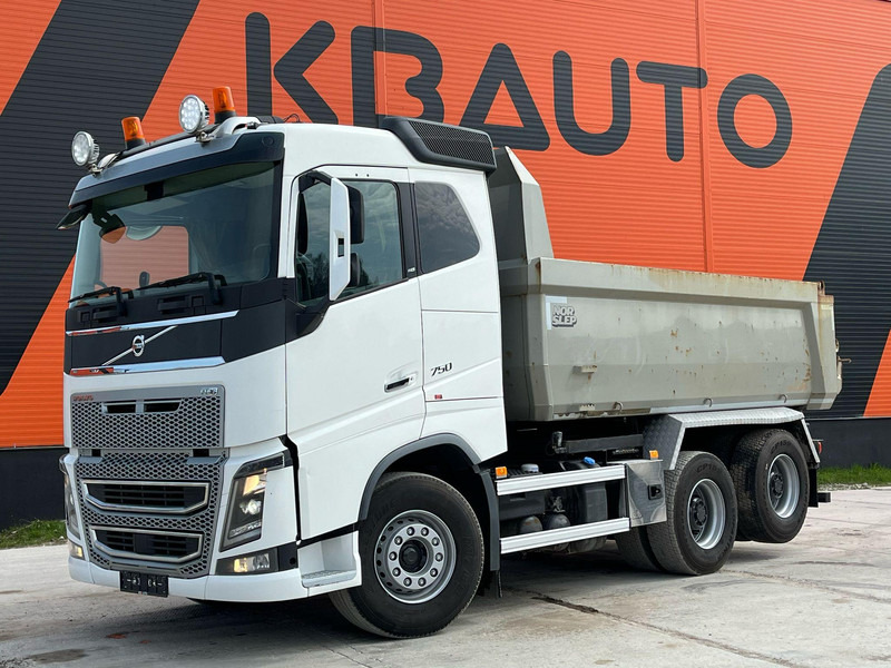 Volvo FH 16 750 6x4 RETARDER / TANDEM AXLE LIFT / BIG AXLES / BOX L=4701 mm - Tipper: picture 1 Volvo FH 16 750 6x4 RETARDER / TANDEM AXLE LIFT / BIG AXLES / BOX L=4701 mm - Tipper: picture 1