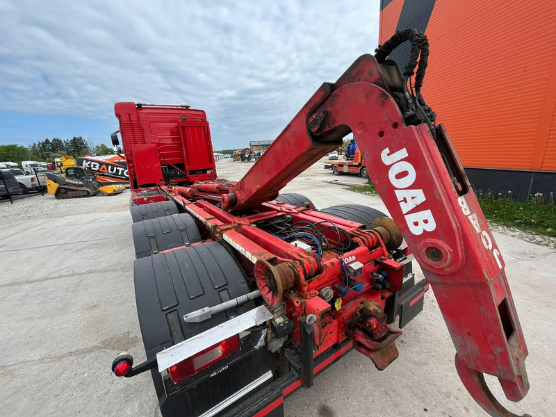 Hook lift truck Volvo FH 540 8x4*4 JOAB L24 ton / L=5950 mm / UNDERBODY SCRAPER / RETARDER: picture 12