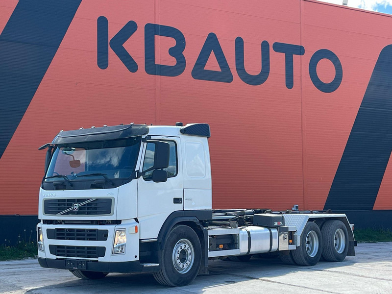 Volvo FM 420 6x4 HIAB 20 ton / L=5600 mm - Hook lift truck: picture 1 Volvo FM 420 6x4 HIAB 20 ton / L=5600 mm - Hook lift truck: picture 1